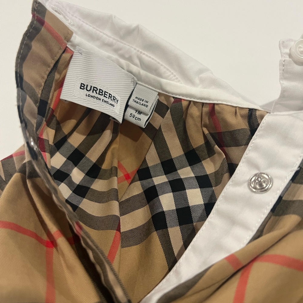 (Newborn) Burberry Girl's Odessa Check-Print Bubble Romper - Picture 4 of 4